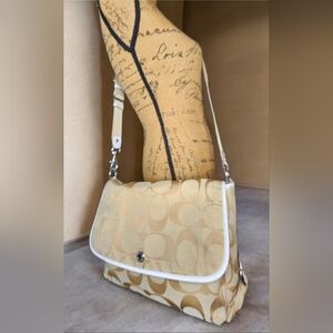 Coach Kyra Signature Messenger Bag Style# F16557.